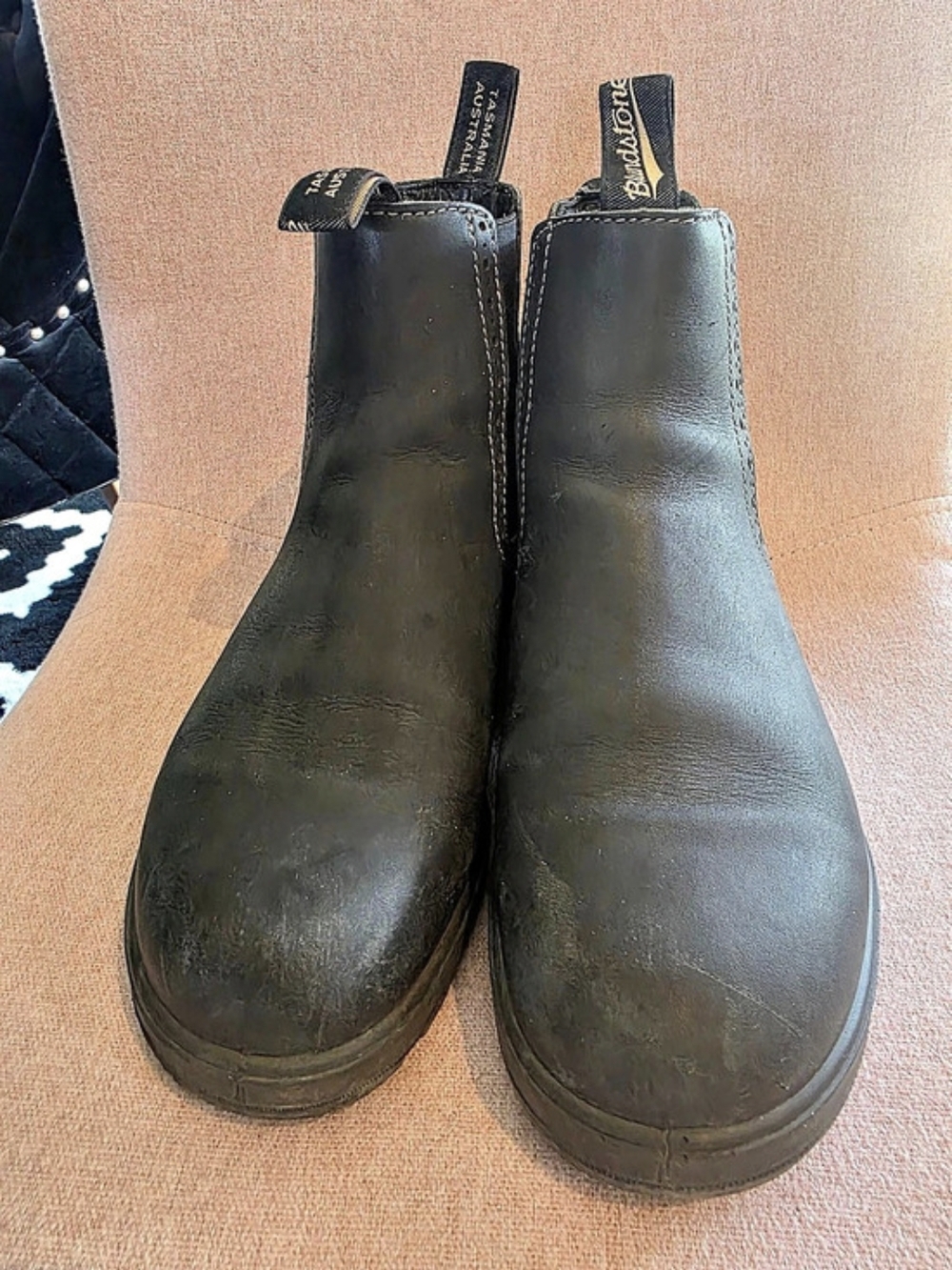 Blundstone 1615 High Top Chelsea Boot Black. AUS Size 5